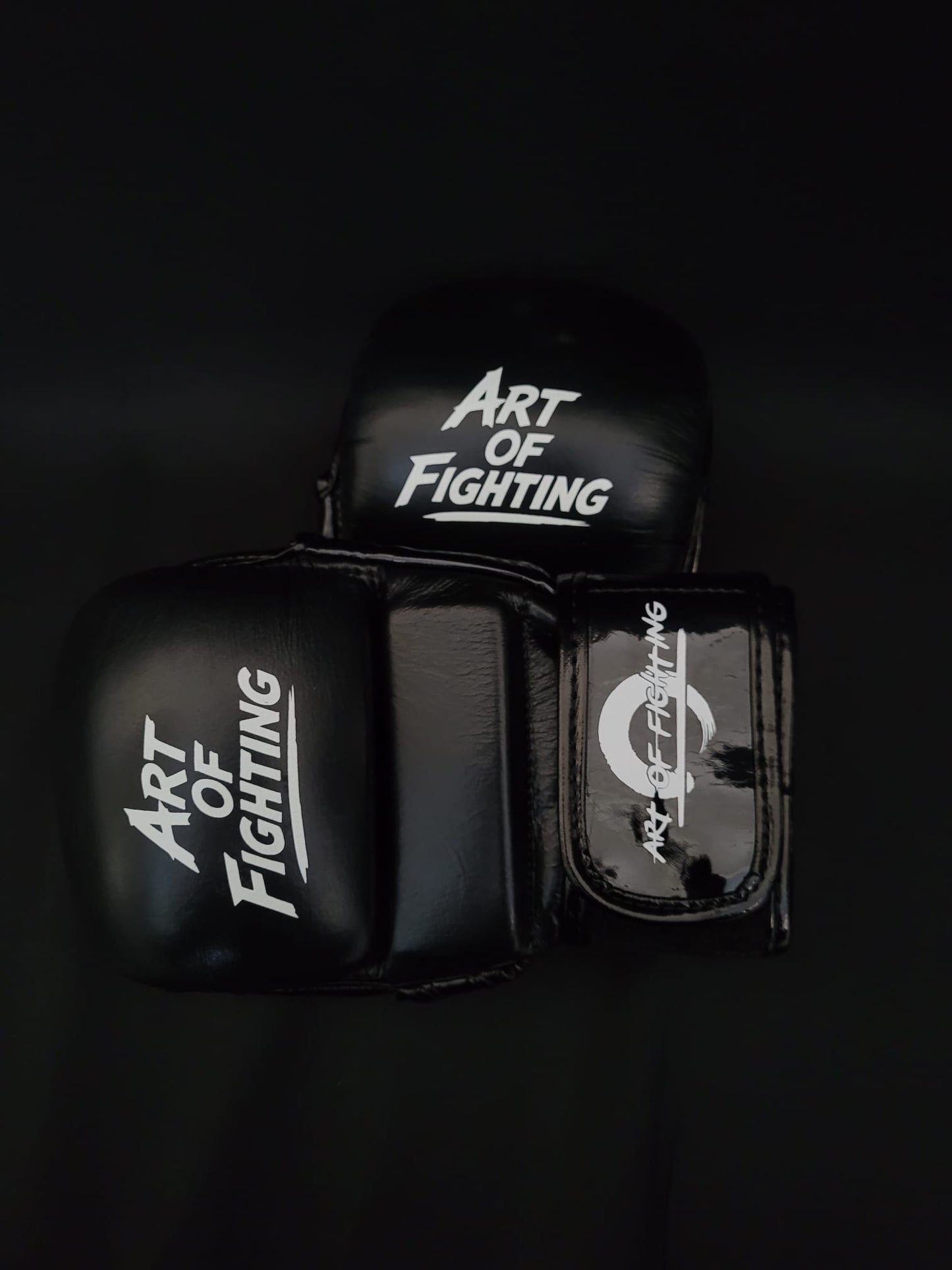 Art of Fighting – MMA Sparring Gloves (Black Matt / Black Gloss)